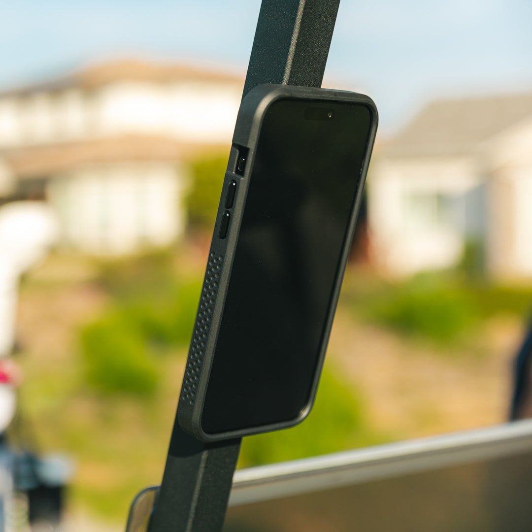 iPhone 15 Pro | Eagle 3™ Magnetic Golf Clear Phone Case